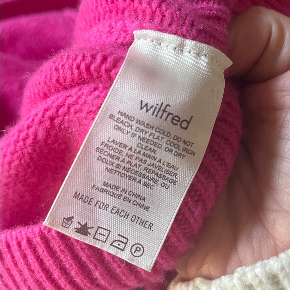 Wilfred Vibrant Pink Turtleneck Sweater small cashmere - Picture 5 of 6